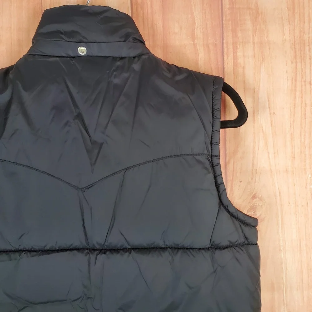 True Religion Mens Puffer Vest Medium Black 100% Nylon Sleeveless Button Up